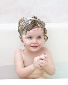 אמבטיה לתינוק